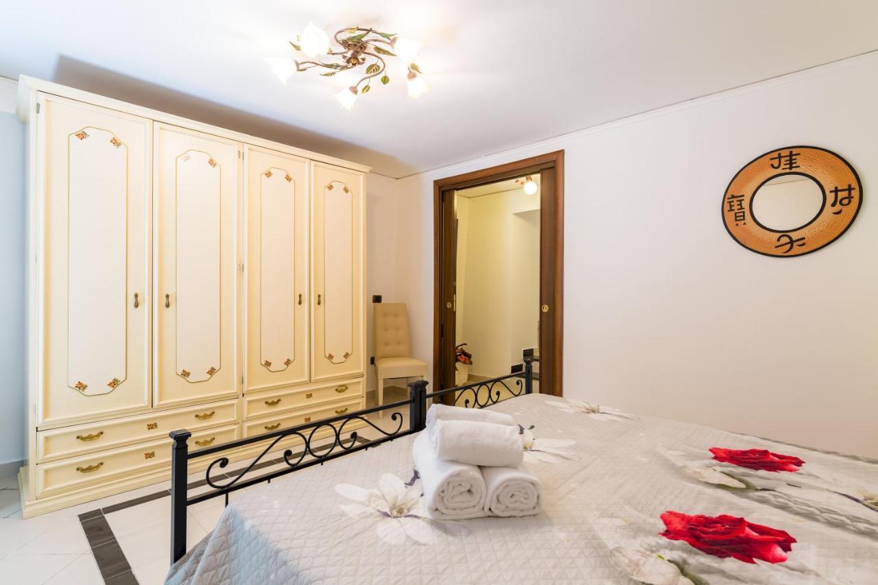 Qs1 - Indipendent Flat In Center Leilighet Napoli Eksteriør bilde